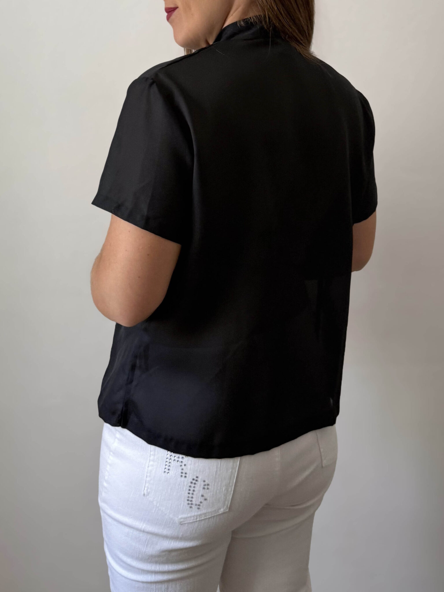 Imagen de Blusa bordada años 70 (4)