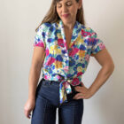 Imagen de Blusa colorida con lazada (5)