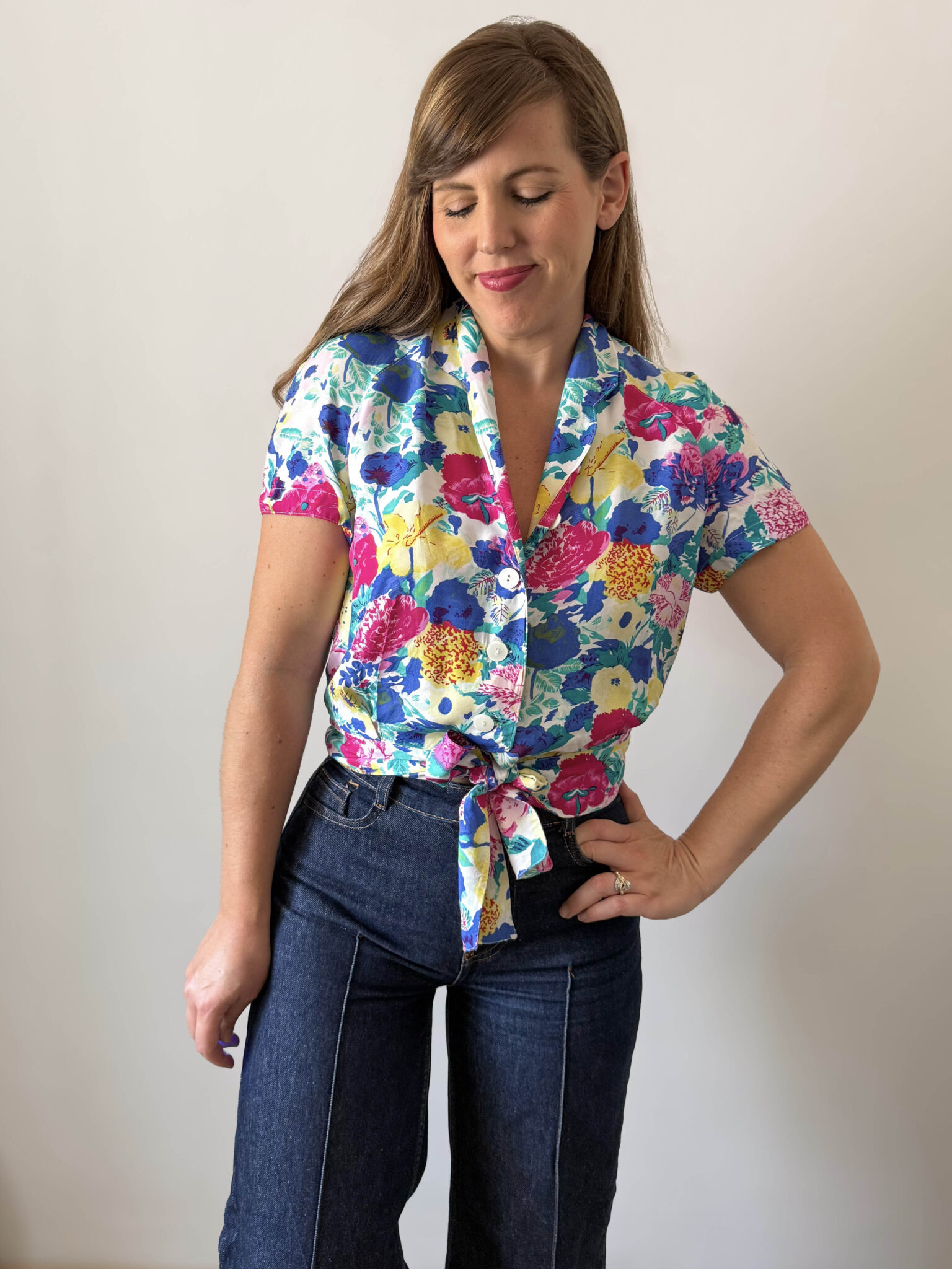 Imagen de Blusa colorida con lazada (5)