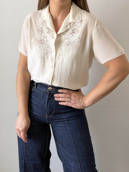 Imagen de Blusa seda bordada a mano (6)