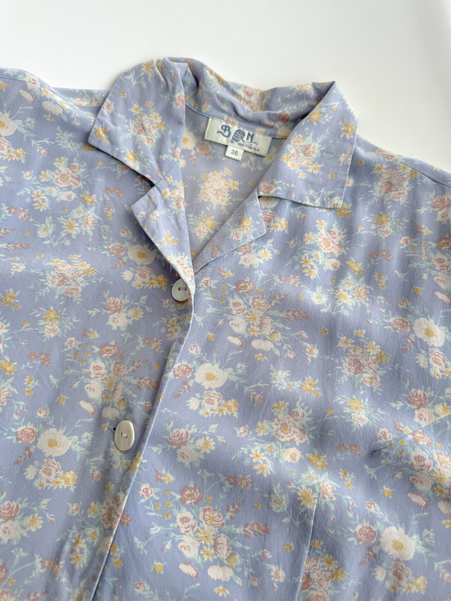 Imagen de Camisa seda pastel (1)
