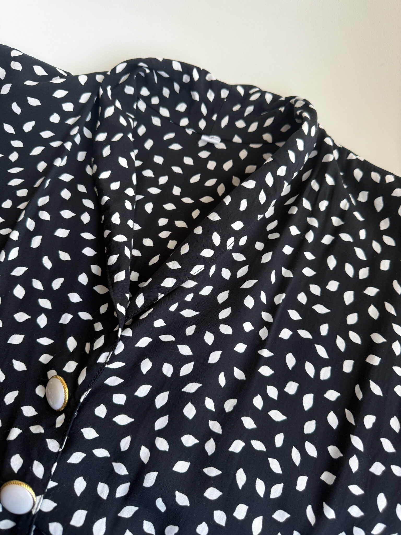 Imagen de Vestido bicolor fluido (1)