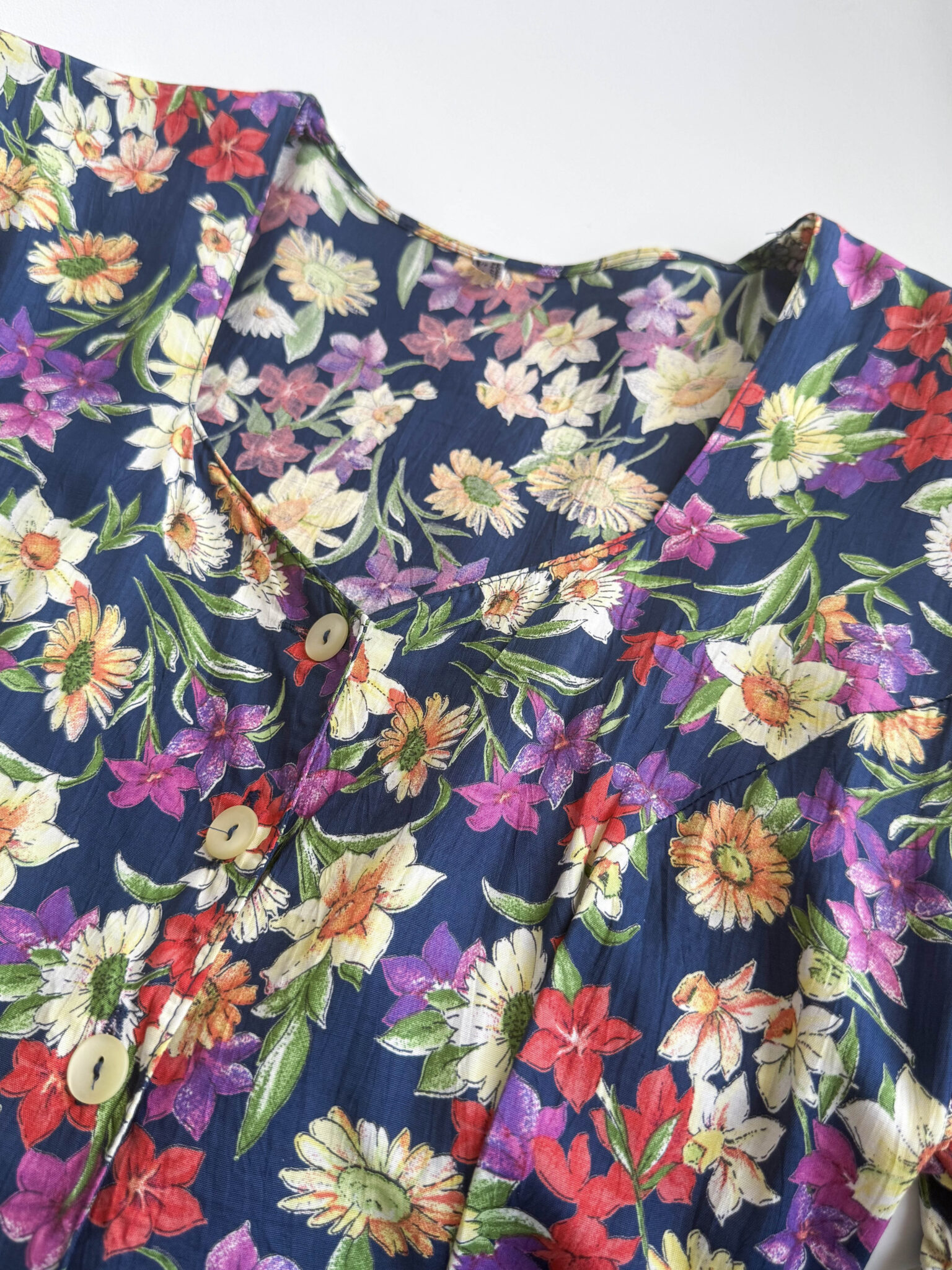 Imagen de Vestido corto con flores (6)