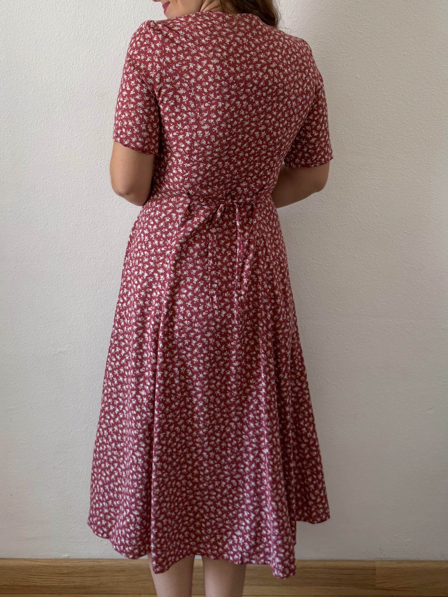 Imagen de Vestido granate florecitas (4)