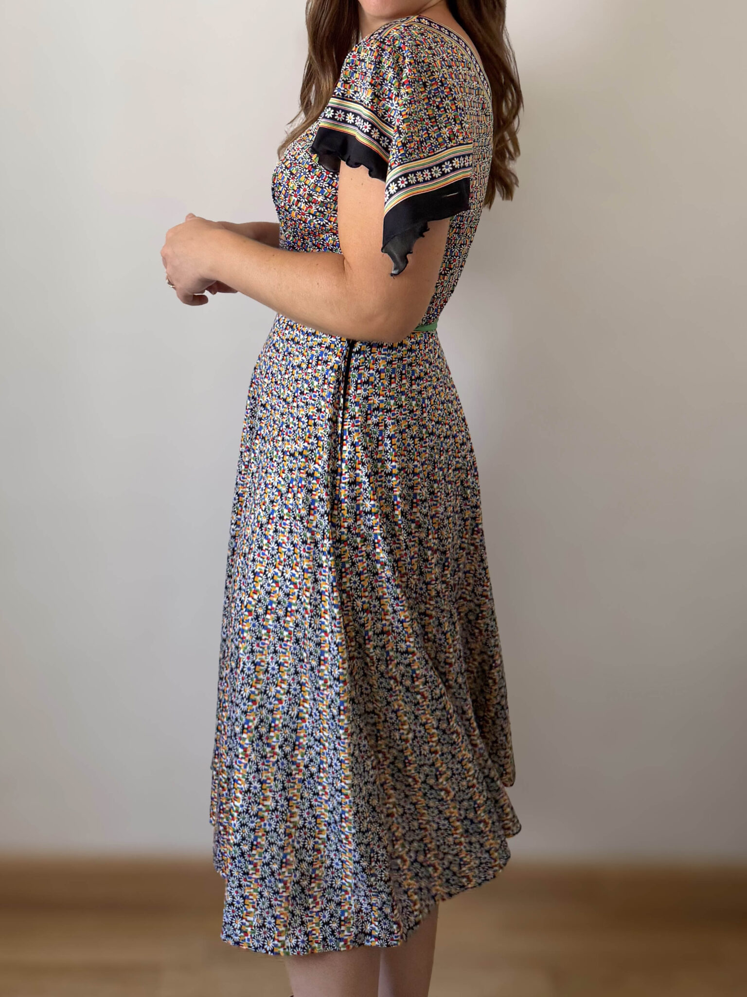 Imagen de Vestido francés con margaritas multicolor (2)