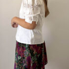 Imagen de Blusa alemana con paneles bordados (11)