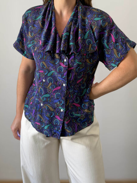 Imagen de Blusa ochentera con volante (7)