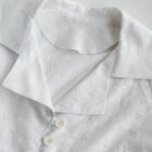Imagen de Blusa bordada con solapas (1)