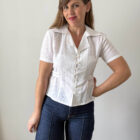 Imagen de Blusa bordada con solapas (2)