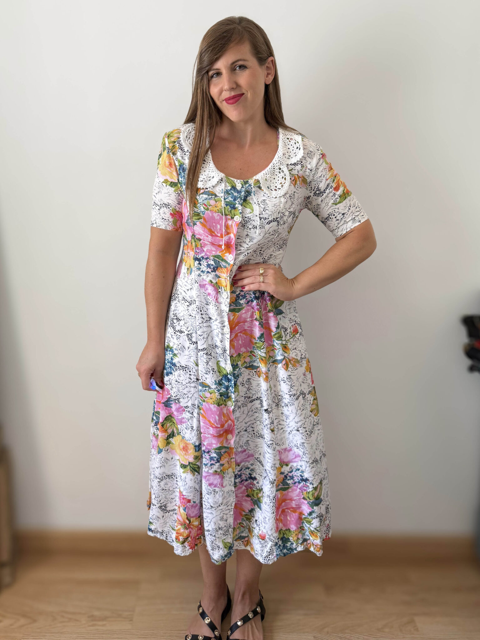 Imagen de Vestido con cuello de crochet (2)