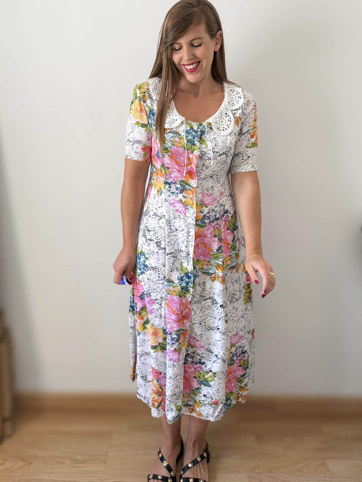 Imagen de Vestido con cuello de crochet (3)