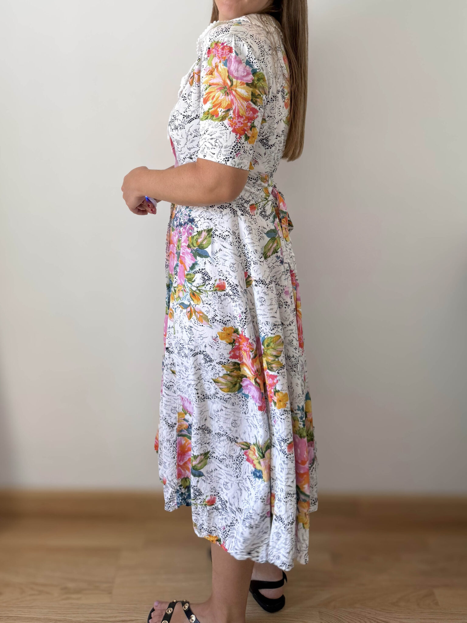 Imagen de Vestido con cuello de crochet (4)