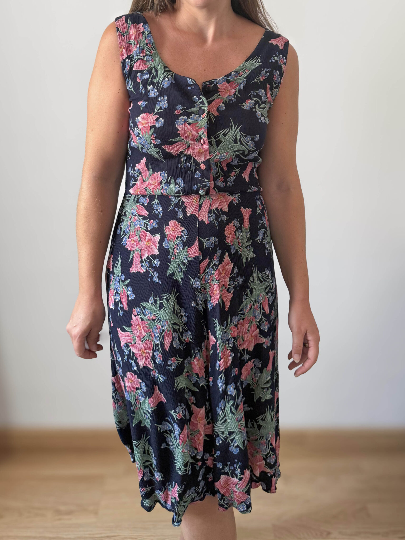 Vestido floral con tejido plisado (2) Imagen de Vestido floral con tejido plisado (2)