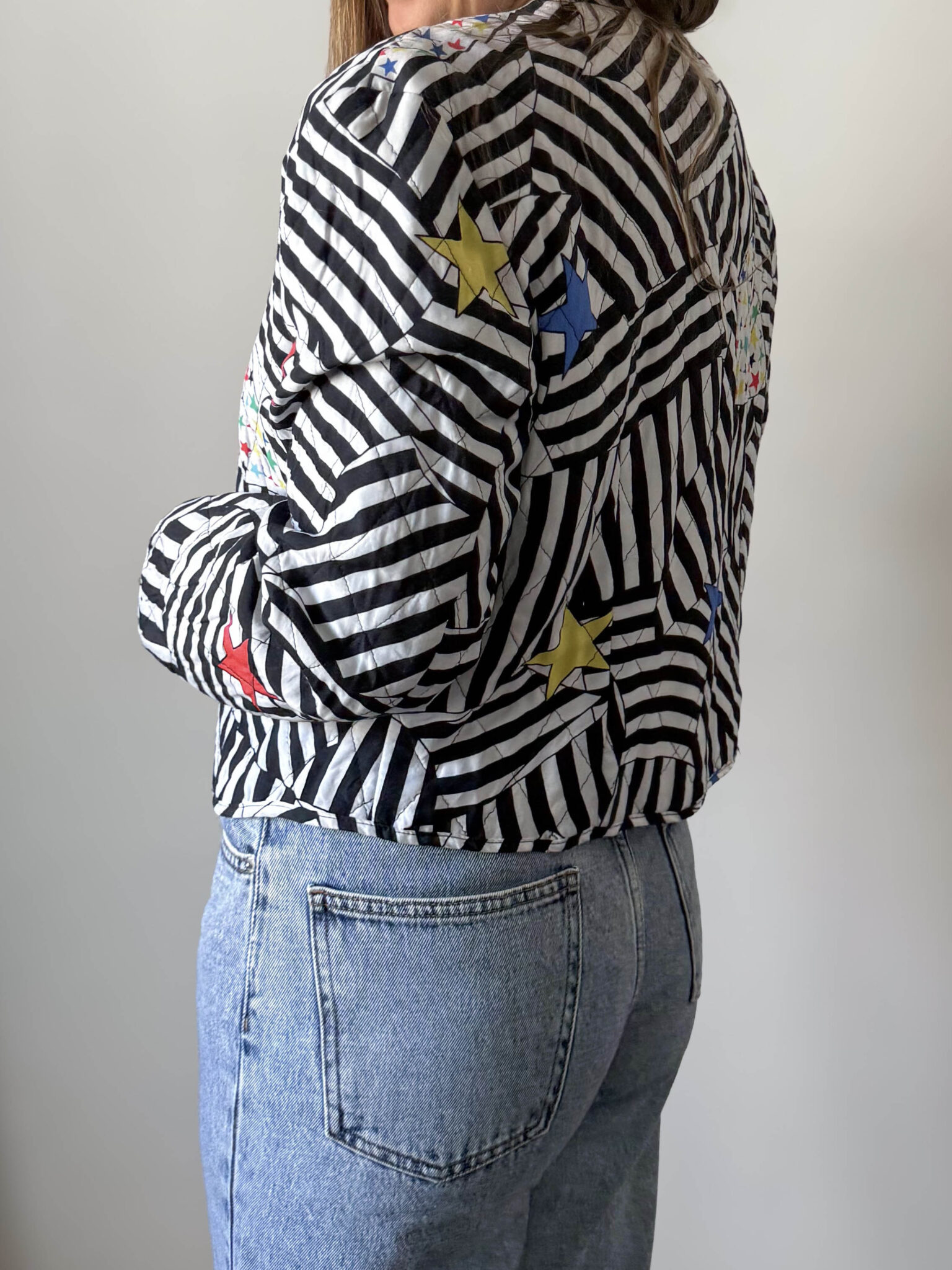 Imagen de Chaqueta acolchada estampado estrellas (4)