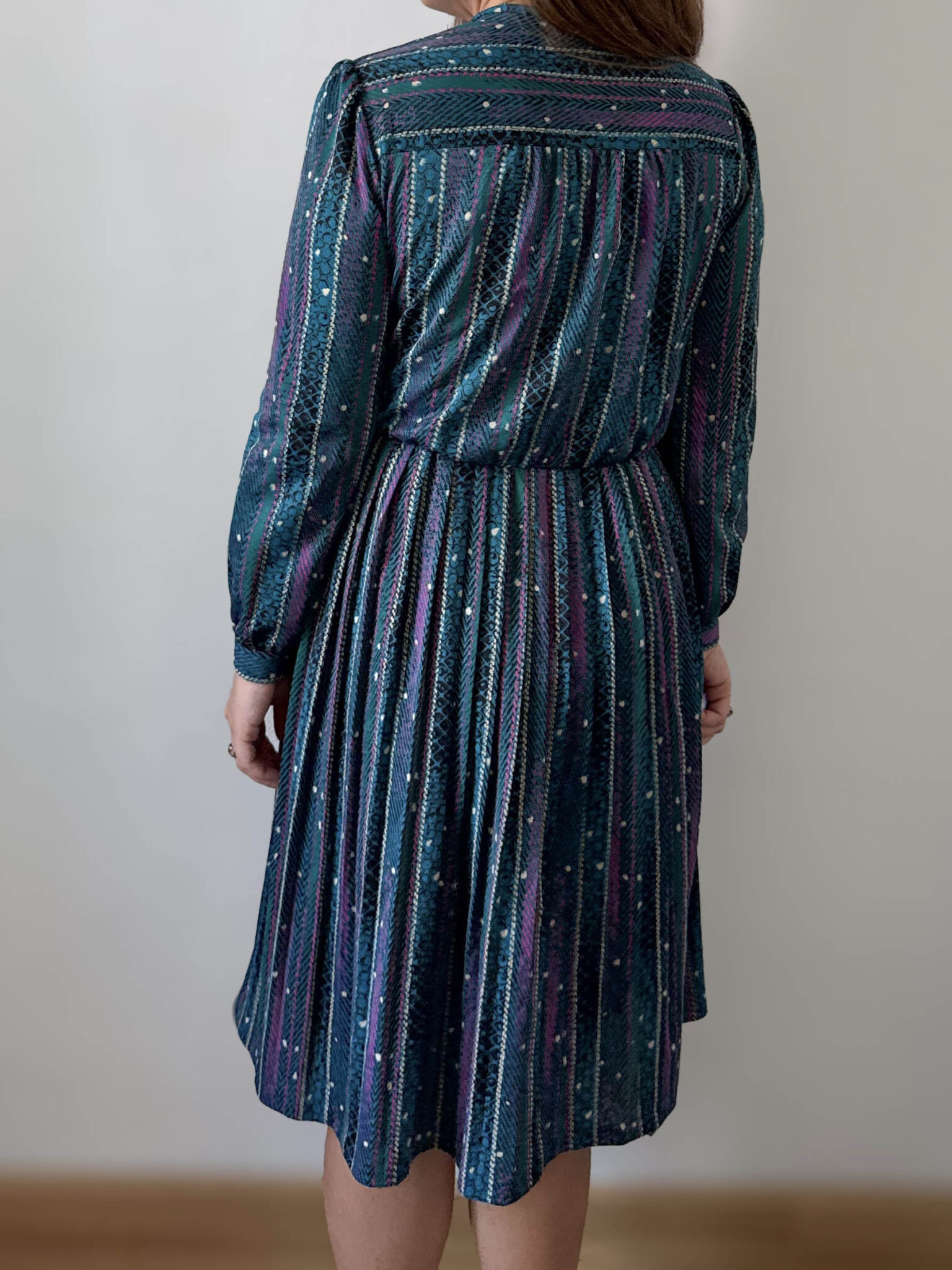 Imagen de Vestido con tablas años70 (5)