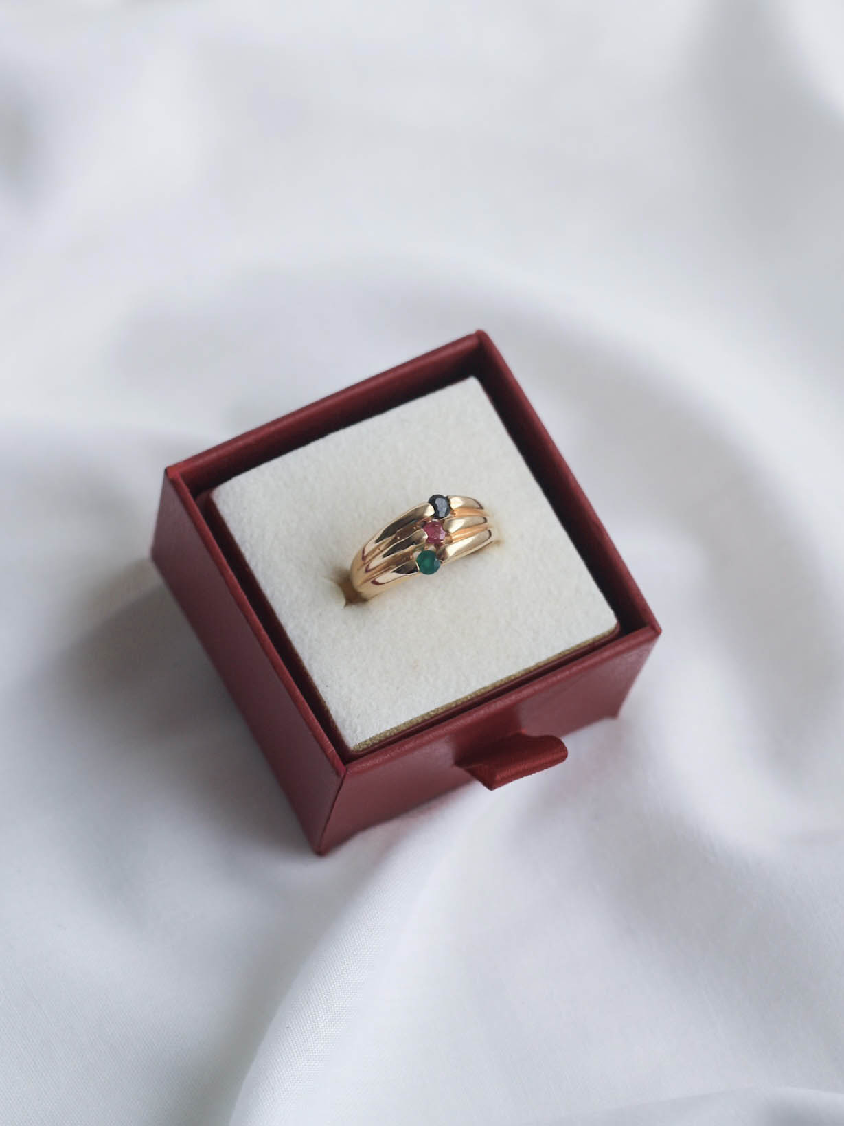 Anillo vintage serie 22 8 (2) Imagen de Anillo vintage serie 22 8 (2)